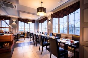 Best Western Hotel Ile de France Hotel & Spa