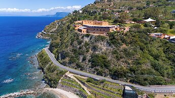 Altafiumara Resort & Spa