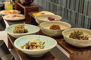 Holiday Inn Kyoto Gojo