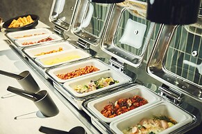 Holiday Inn Kyoto Gojo