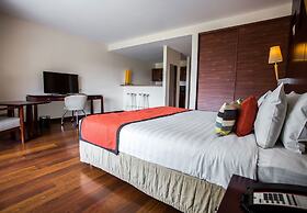 Ramada Hotel & Suites Noumea