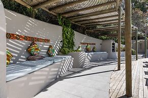 Hog Hollow Country Lodge