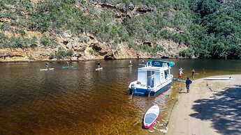 Hog Hollow Country Lodge