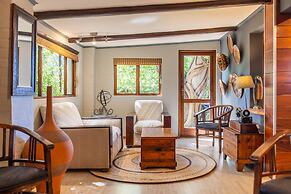 Hog Hollow Country Lodge