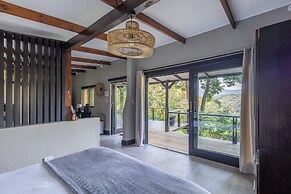 Hog Hollow Country Lodge