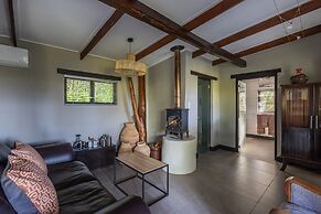 Hog Hollow Country Lodge