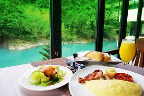 Volando Urai Spring Spa and Resort