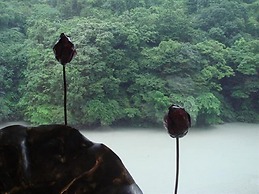 Volando Urai Spring Spa and Resort