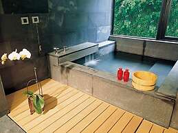 Volando Urai Spring Spa and Resort