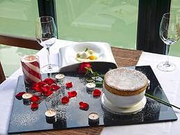 Volando Urai Spring Spa and Resort