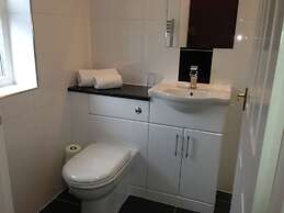 Ely House Hotel
