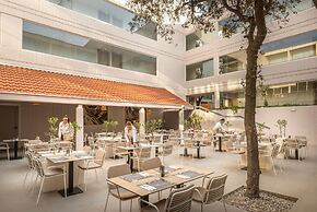 Valamar Tirena Hotel