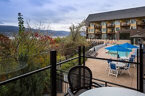 Summerland Waterfront Resort & Spa