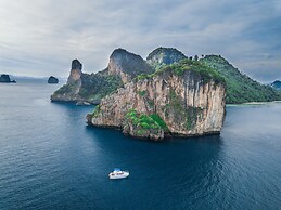 Centara Grand Beach Resort & Villas Krabi