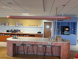 Holiday Inn Express Nuneaton by IHG