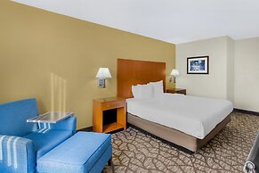 Best Western Plus Richmond Hill Inn