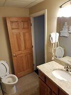 Sea Cliff House Motel