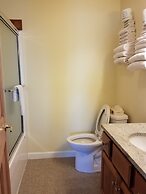 Sea Cliff House Motel