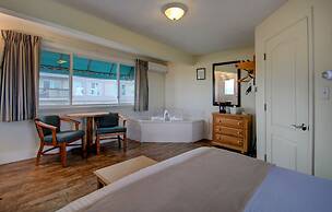 Sea Cliff House Motel