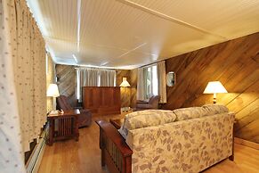 Sea Cliff House Motel