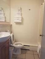 Sea Cliff House Motel