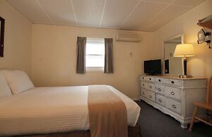 Sea Cliff House Motel