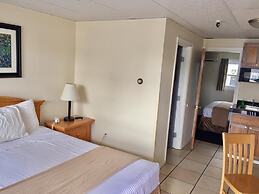 Sea Cliff House Motel