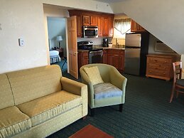 Sea Cliff House Motel