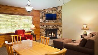 Bluegreen Christmas Mountain Village, an Ascend Resort