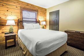 Bluegreen Christmas Mountain Village, an Ascend Resort