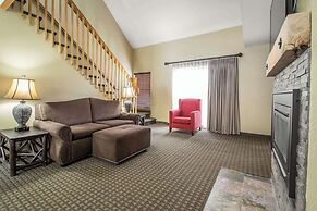 Bluegreen Christmas Mountain Village, an Ascend Resort