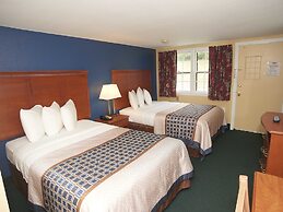 Swiss Chalets Village Inn