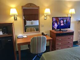 Swiss Chalets Village Inn