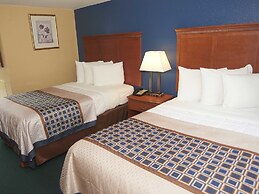 Swiss Chalets Village Inn