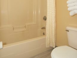 Swiss Chalets Village Inn