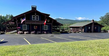 Swiss Chalets Village Inn