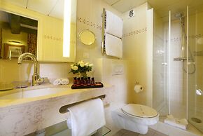 Le Relais Montmartre