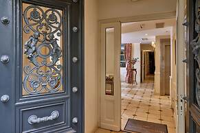 Le Relais Montmartre