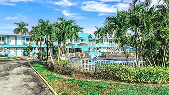 The Bayside Inn & Marina