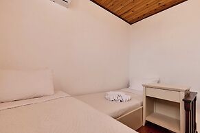 Mila Malia Studios Hotel