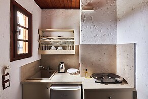 Mila Malia Studios Hotel