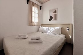 Mila Malia Studios Hotel