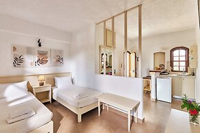 Mila Malia Studios Hotel