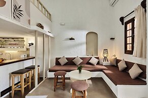 Mila Malia Studios Hotel