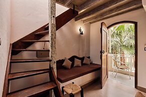 Mila Malia Studios Hotel