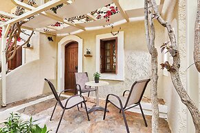 Mila Malia Studios Hotel