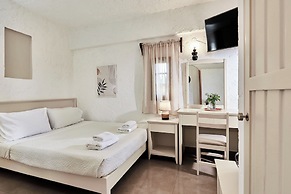 Mila Malia Studios Hotel