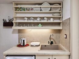 Mila Malia Studios Hotel