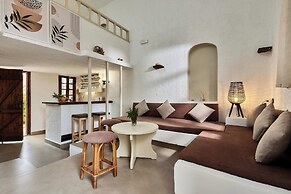 Mila Malia Studios Hotel