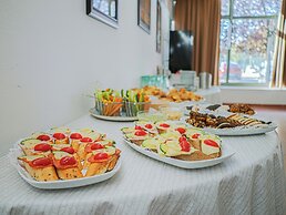 Holiday Beach Budapest Wellness & Conference Hotel